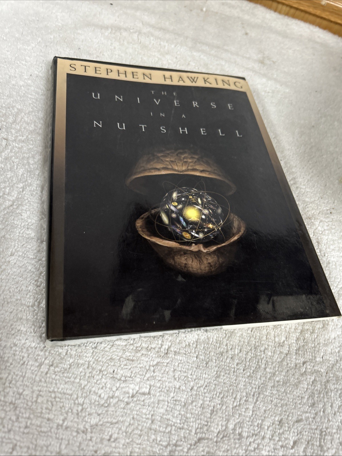 The Universe in a Nutshell by Stephen W. Hawking, 1st Edition HC/DJ VG Condition
