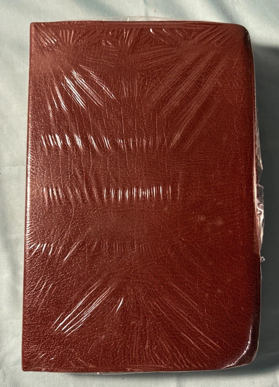 HOLY BIBLE KING JAMES VERSION / RED LETTER EDITION / BROWN BONDED LEATHER COVER