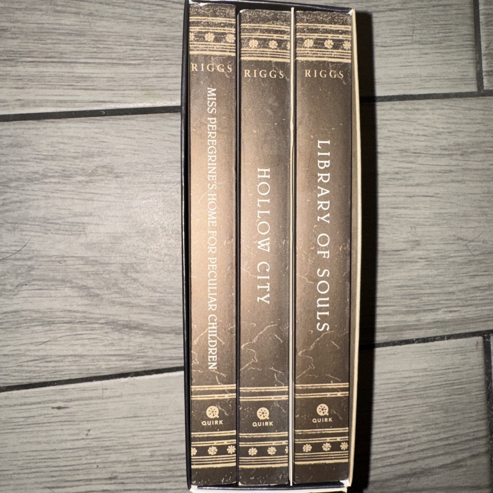 Miss Peregrine’s Peculiar Children Boxed Set : 3 Novels by Ransom Riggs