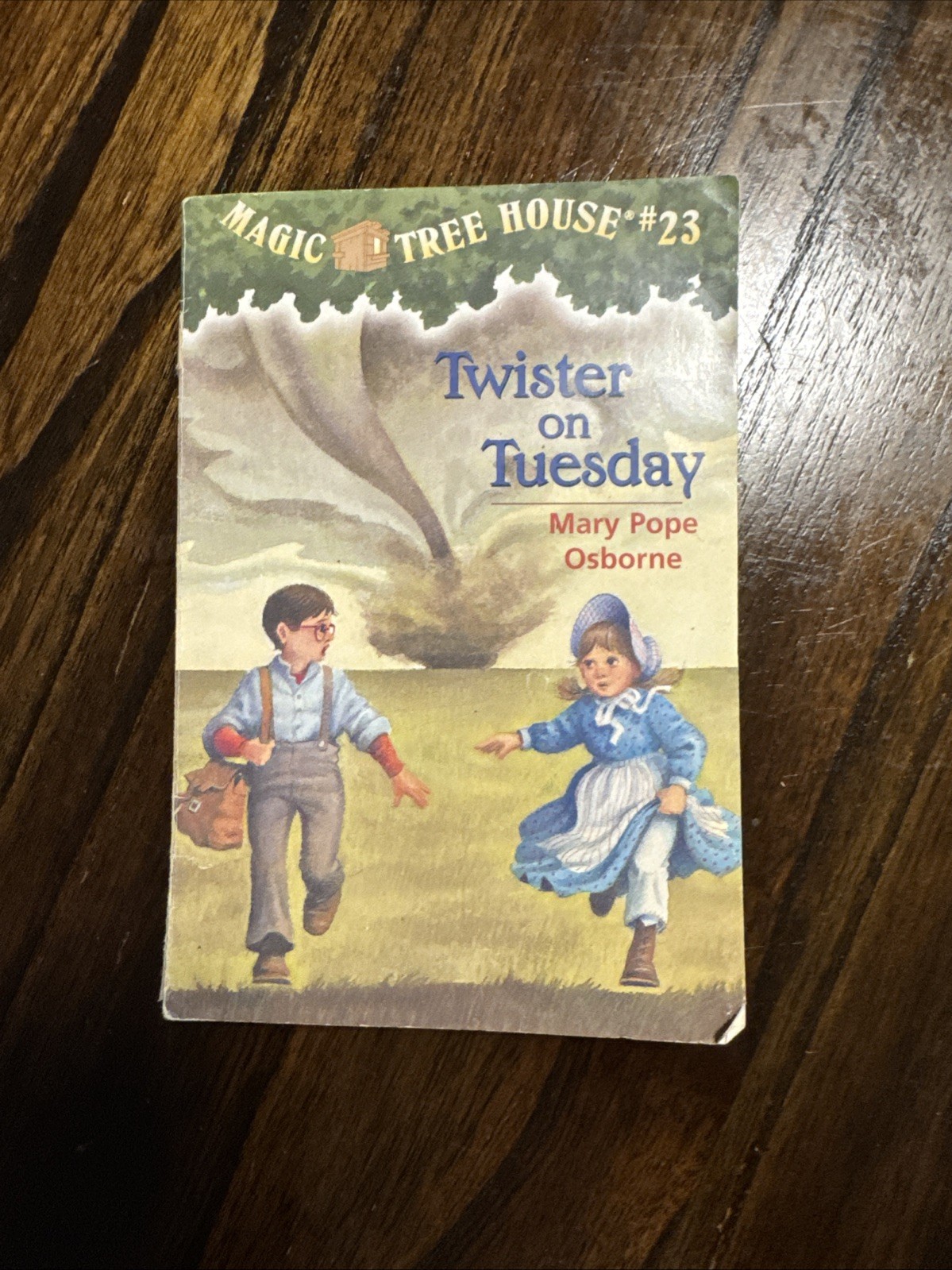Twister on Tuesday by Mary Pope Osborne (2001, Digest Paperback)