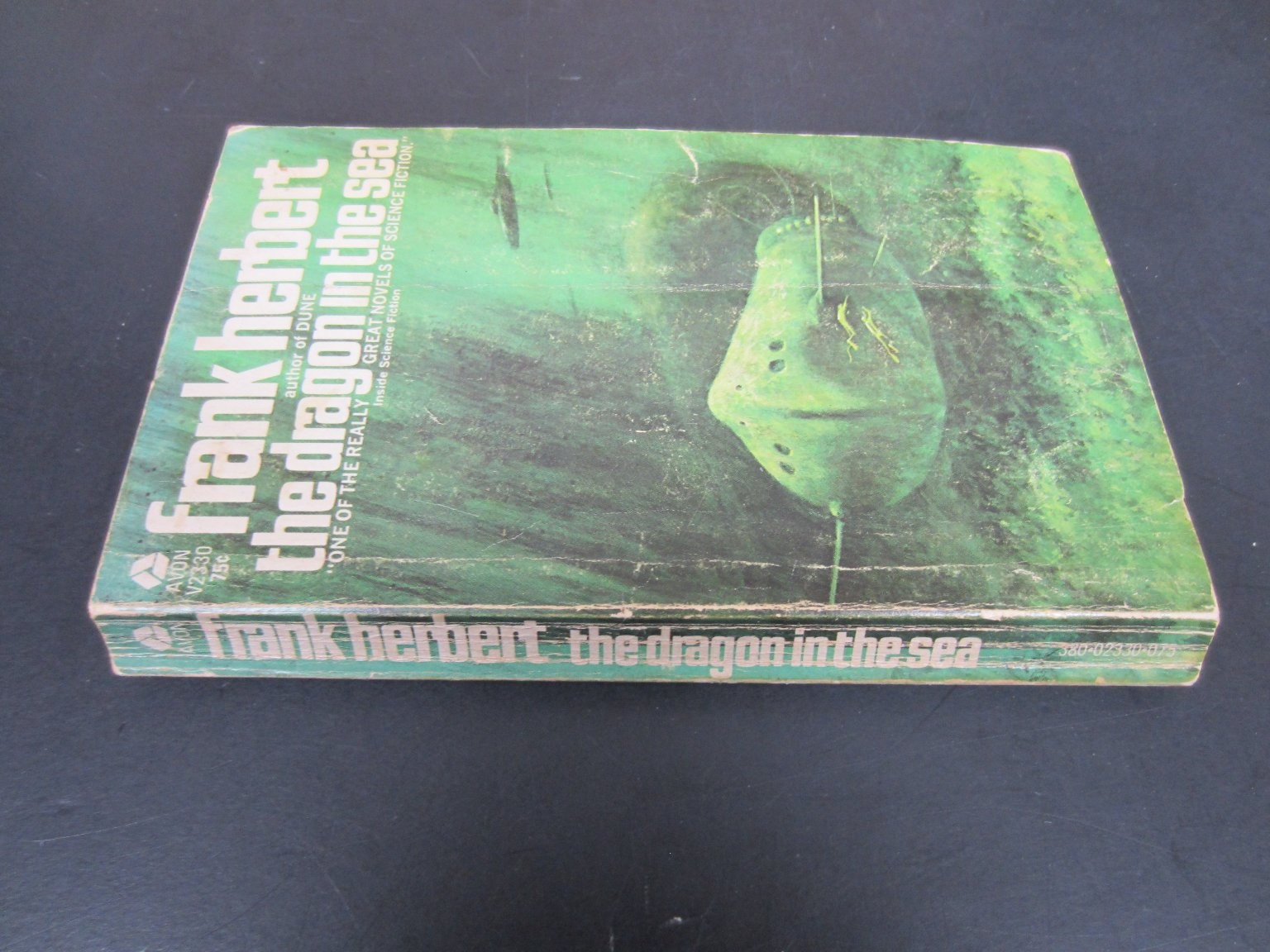 The Dragon in the Sea Frank Herbert 1970 6th Printing Sci-Fi Avon Books PB SF