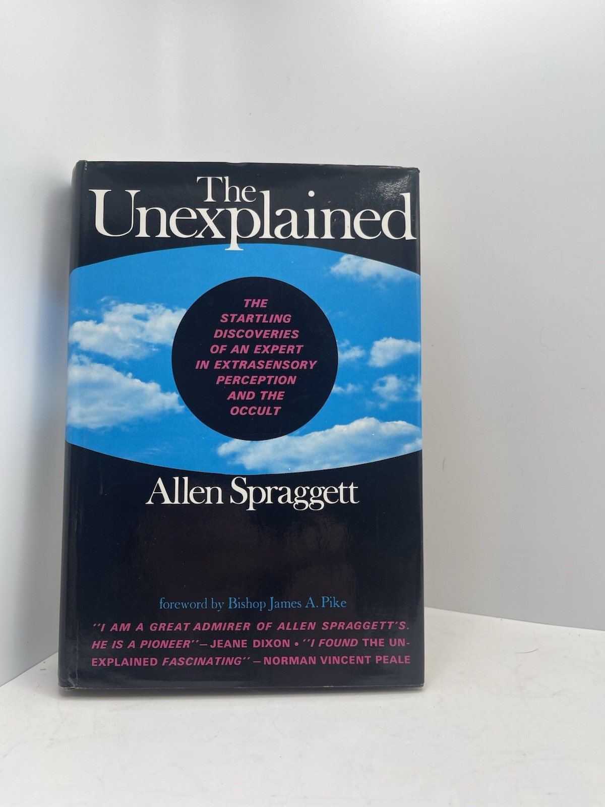 The Unexplained Allen Spraggett 1967 HC DJ ESP Occult Paranormal Book